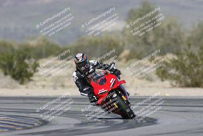 media/Jan-15-2026-Racers Edge (Thu) [[dfebeb70ab]]/3-B Group/Session 4 (Turn 5)/